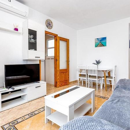 Сomfortable Apartament Caballero De Rodas Torrevieja Exteriör bild