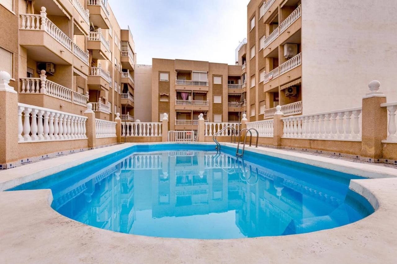 Сomfortable Apartament Caballero De Rodas Torrevieja Exteriör bild