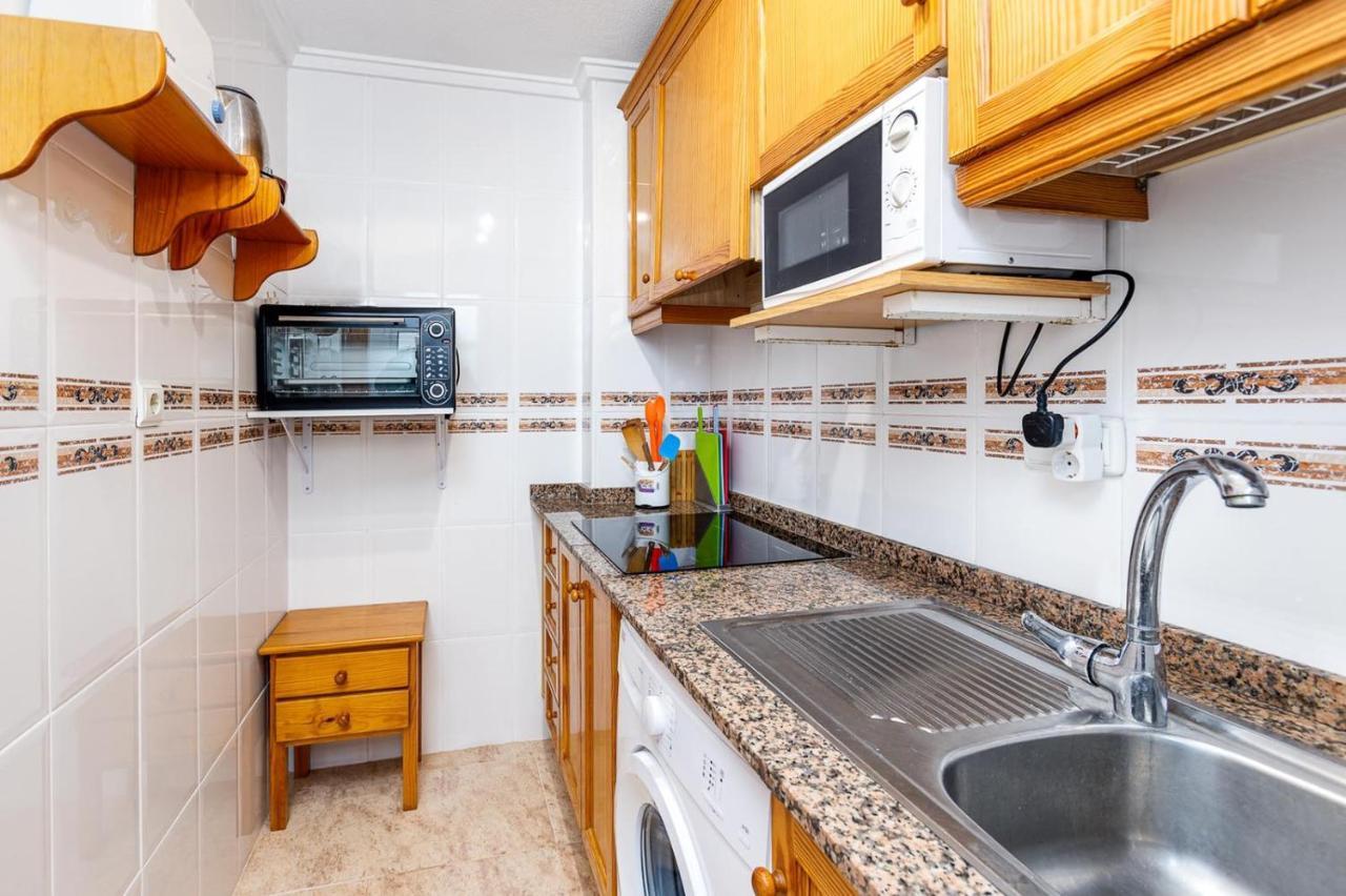 Сomfortable Apartament Caballero De Rodas Torrevieja Exteriör bild