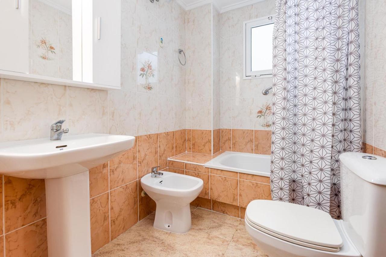 Сomfortable Apartament Caballero De Rodas Torrevieja Exteriör bild